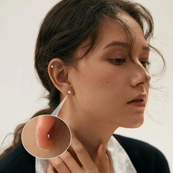 Elegant Silver Magnetic Cubic Zirconia Square Stud Earrings for Men & Women, 4-7 - Picture 4 of 7